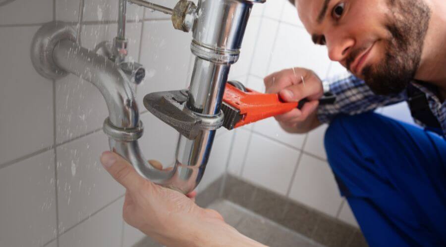 Local expert plumbing services in Hellier, KY